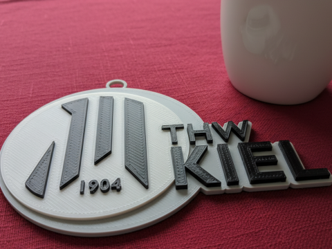 HBL THW Kiel keychain badge color printable and renderable Modèles 3D en vedette